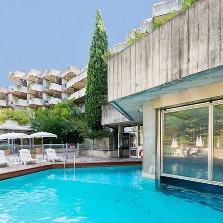 Sowell Hotels Ardeche Grospierres Exteriör bild