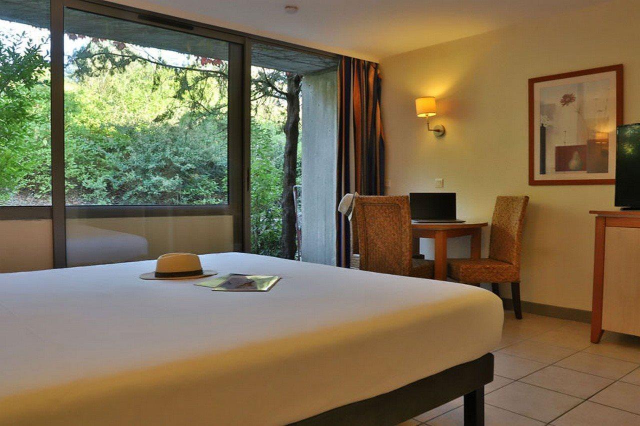 Sowell Hotels Ardeche Grospierres Exteriör bild